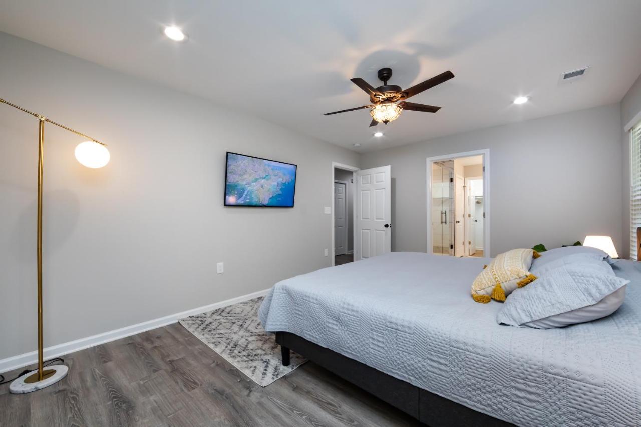Brandnew Spacious 4 Bedroom House Minutes To Uptown Charlotte Exteriör bild