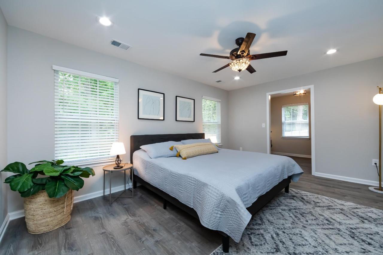 Brandnew Spacious 4 Bedroom House Minutes To Uptown Charlotte Exteriör bild