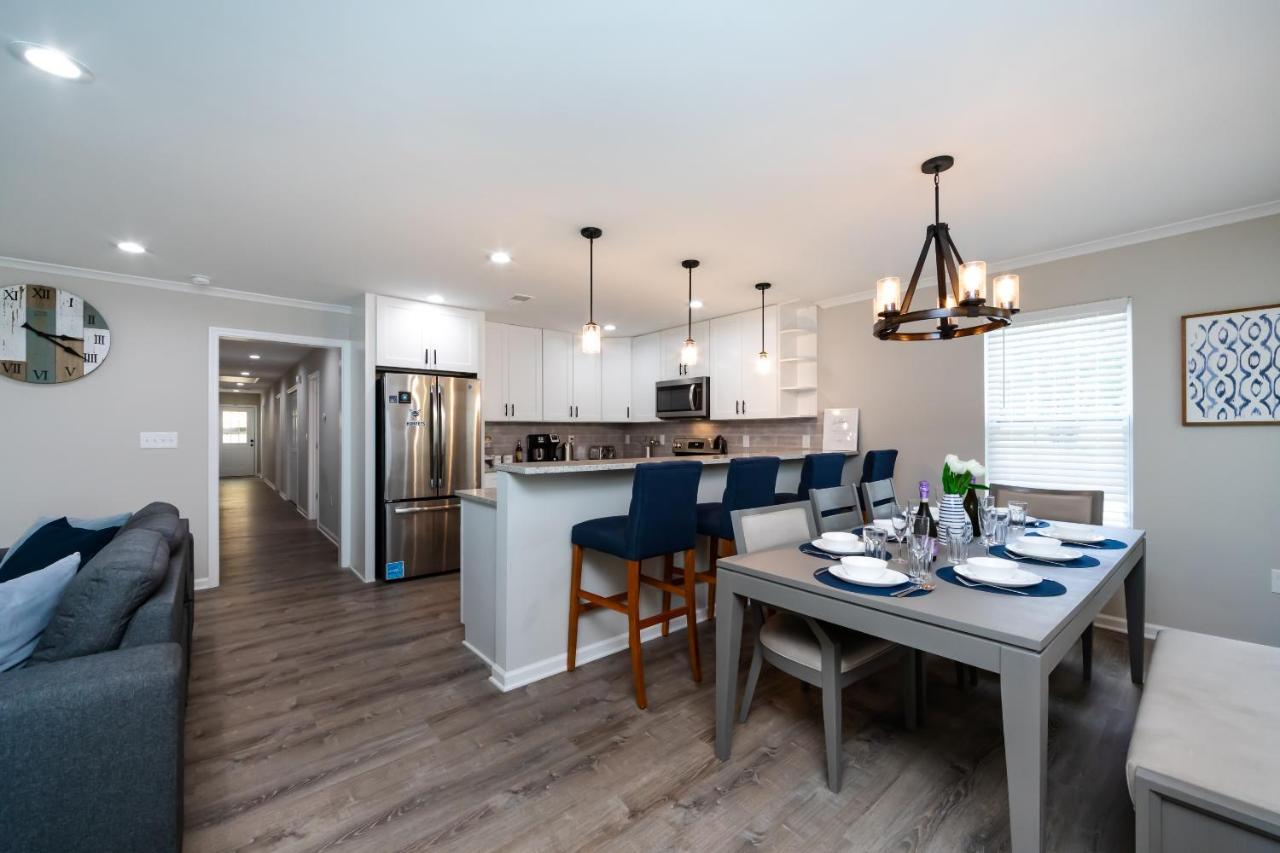 Brandnew Spacious 4 Bedroom House Minutes To Uptown Charlotte Exteriör bild
