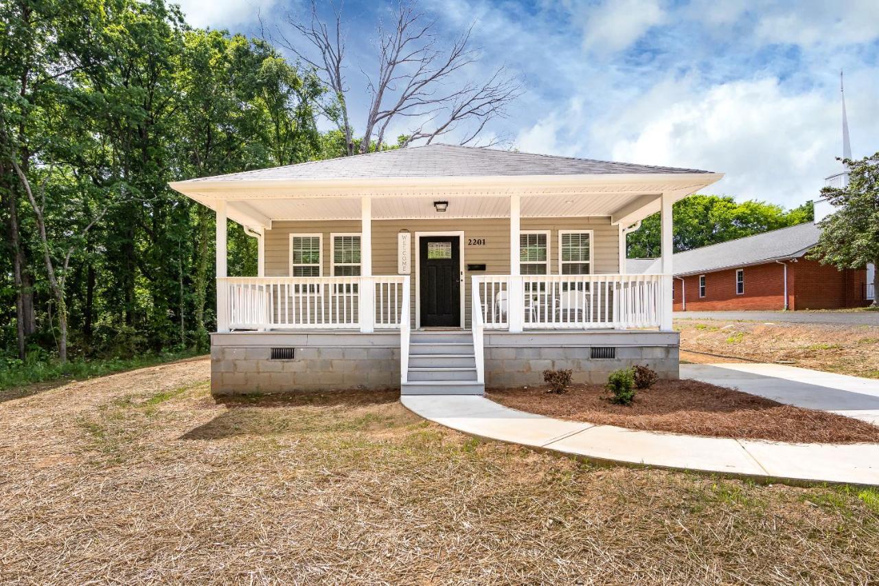 Brandnew Spacious 4 Bedroom House Minutes To Uptown Charlotte Exteriör bild
